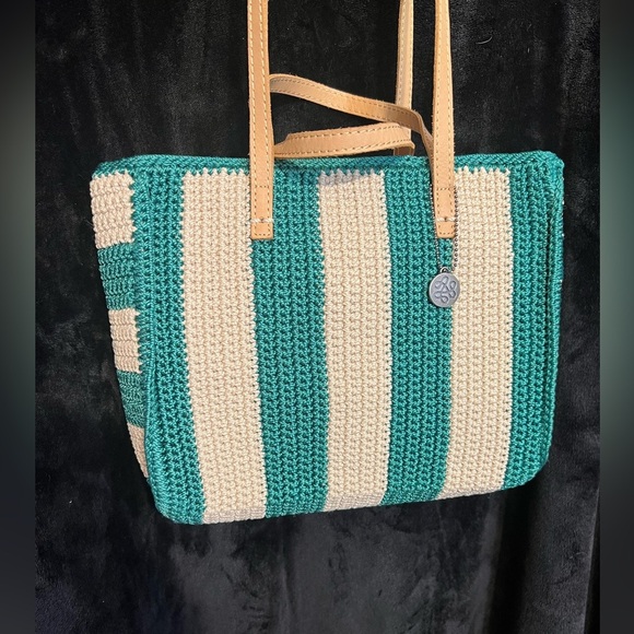 💚💚The Sak Sable Boxy Green and Tan Striped Crochet Tote💚💚-NWT - Picture 1 of 16